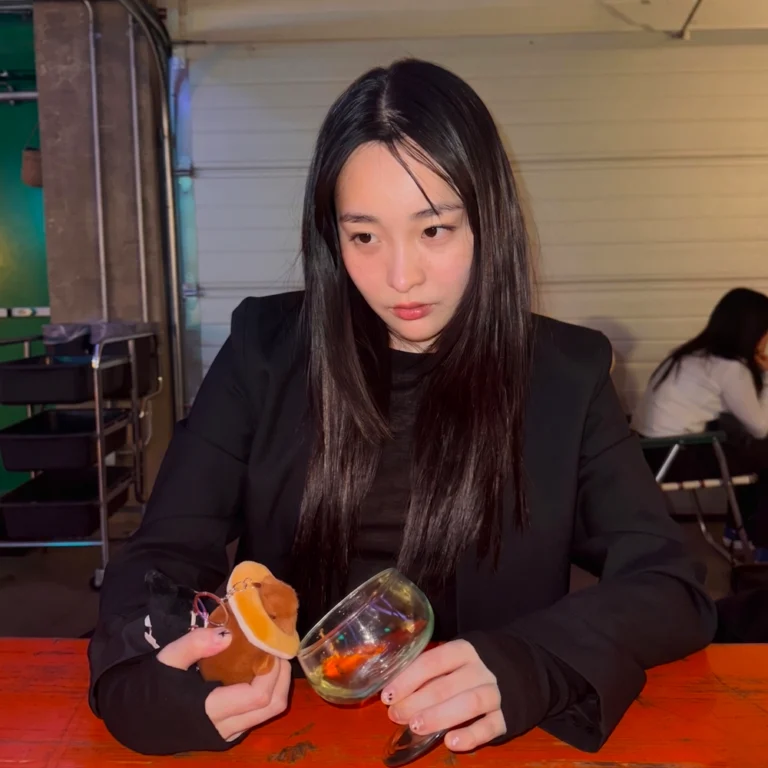 금주 다이어트 효과를 위해 저녁 맥주를 줄이는 모습